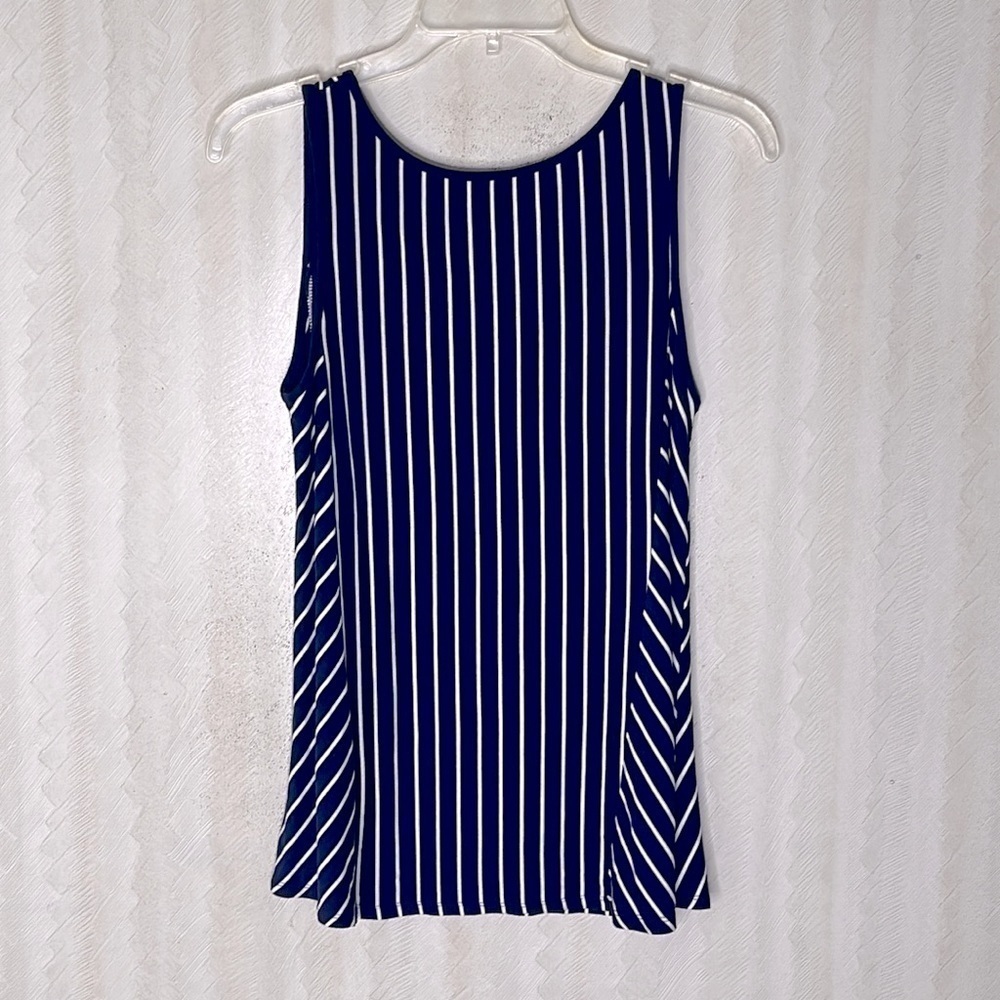 ❤️ PERFECT Striped Tank Size M - Picture 3 of 5
